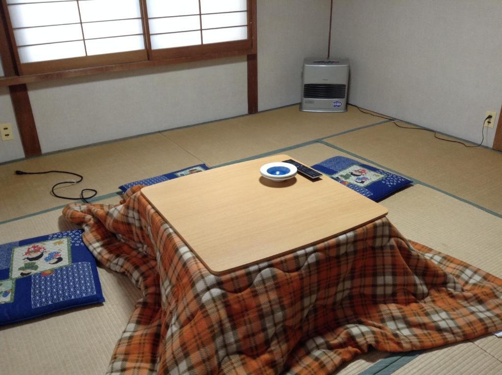 民宿青木酒店 轻井泽 外观 照片